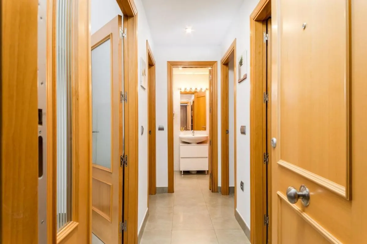 C54 - Homey Apartment 2 Bedroom In Town Málaga 0*,
